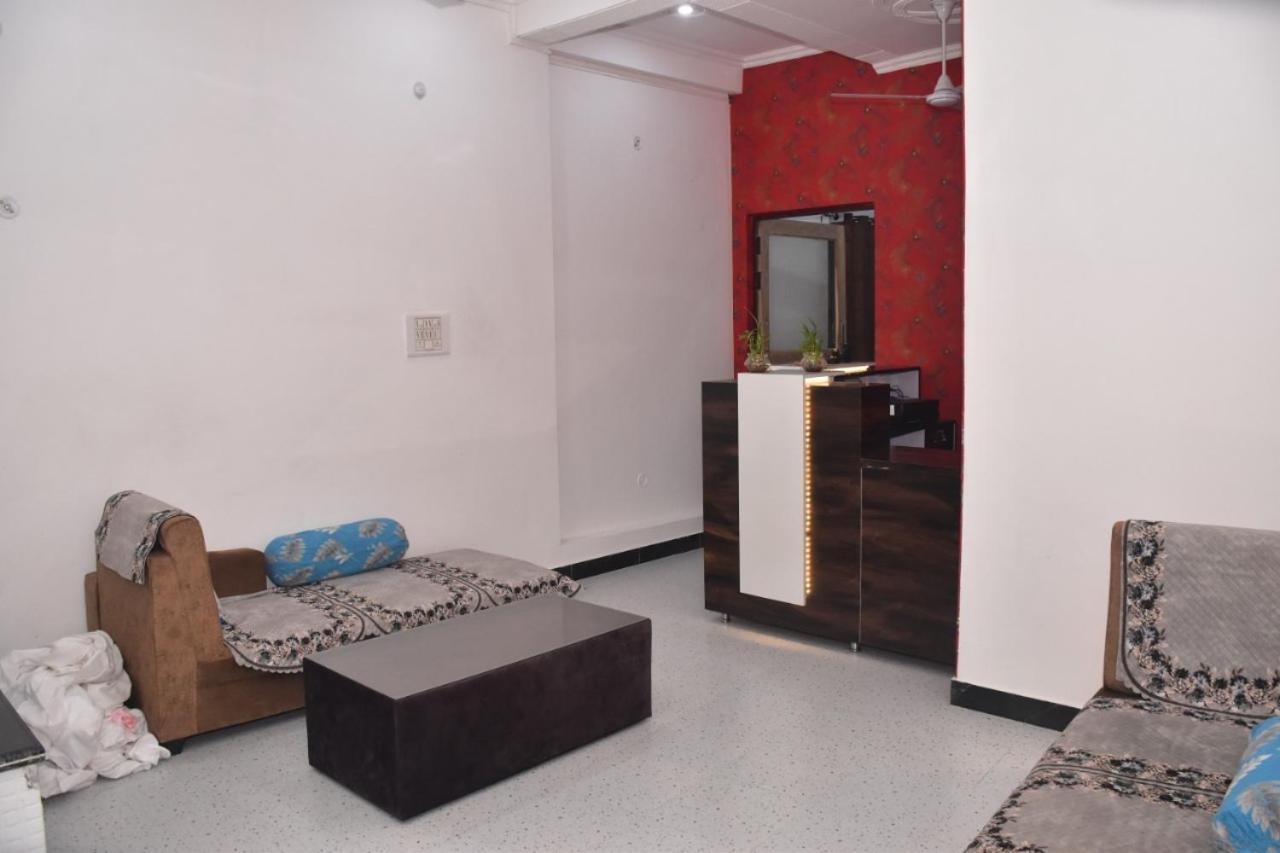 Shree Gorakhnath Guest House Ayodhya Exterior foto