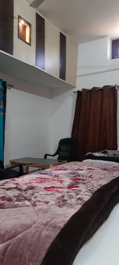 Shree Gorakhnath Guest House Ayodhya Exterior foto